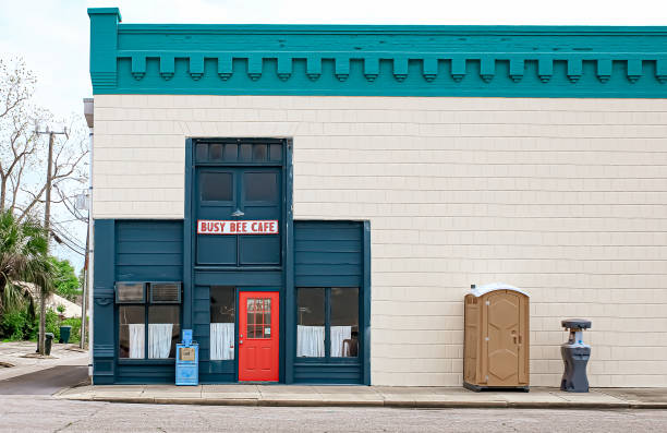 Affordable portable toilet rental in Arcadia, IN